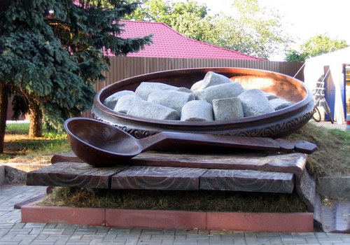 памятник Полтавской галушке