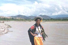 Болівія: народний одяг тарихенської жінки