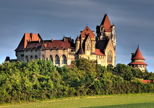 Замок Кройценштайн